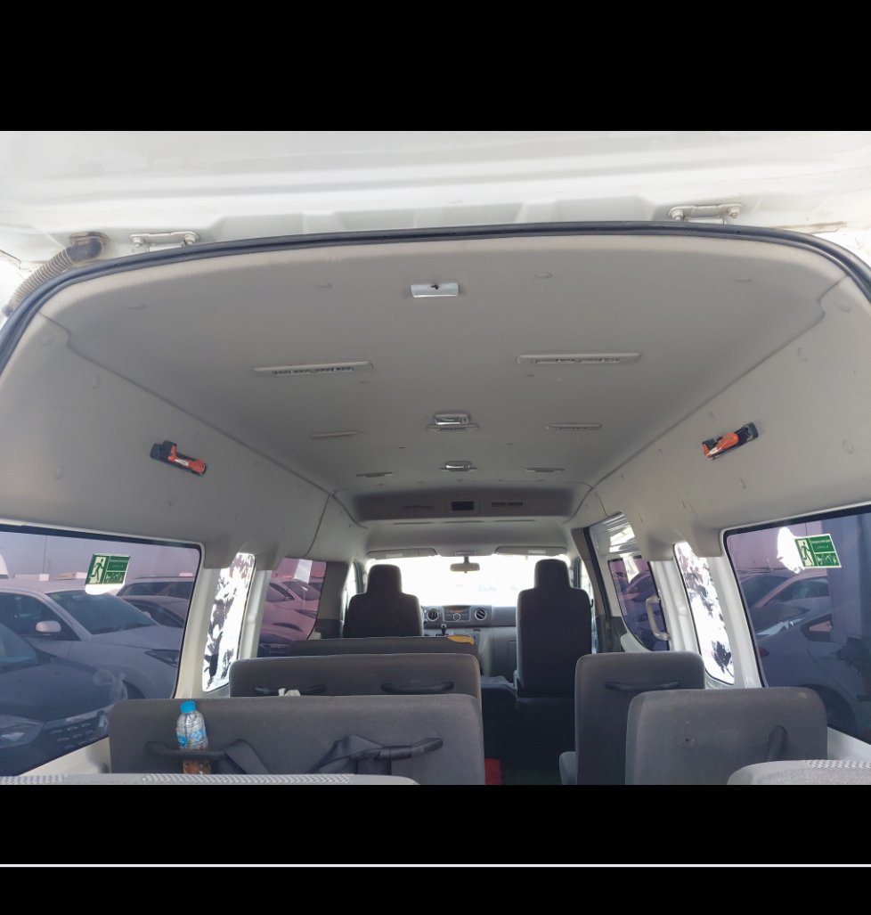 Nissan Urvan  2020 image