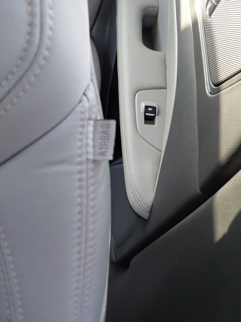 Ford Taurus  2022 image