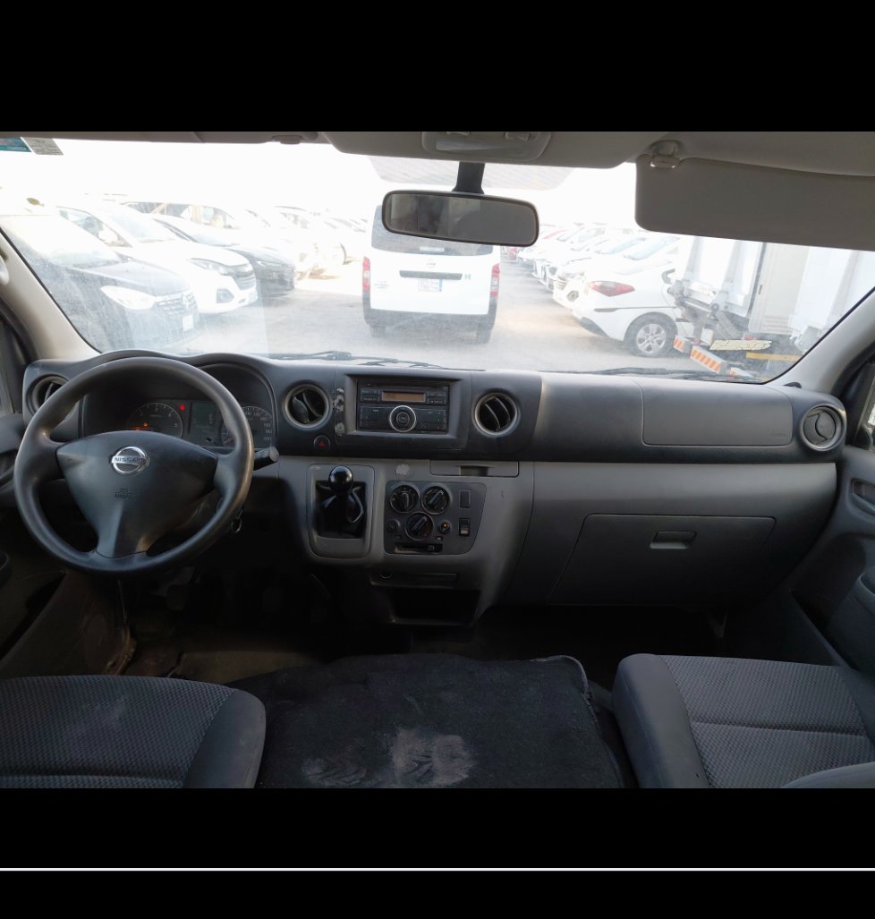 Nissan Urvan  2020 image