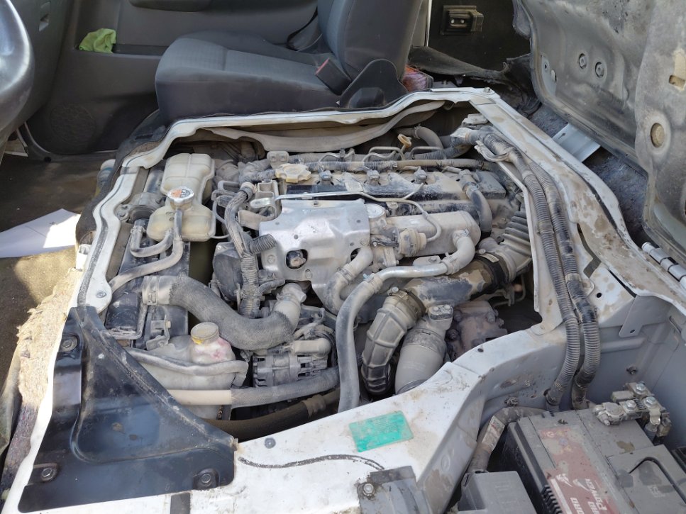 Nissan Urvan  2020 image