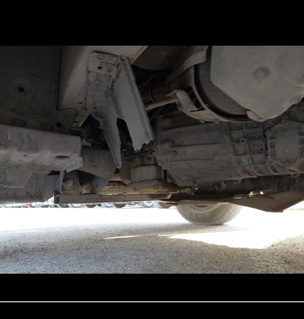 Nissan Urvan  2020 image