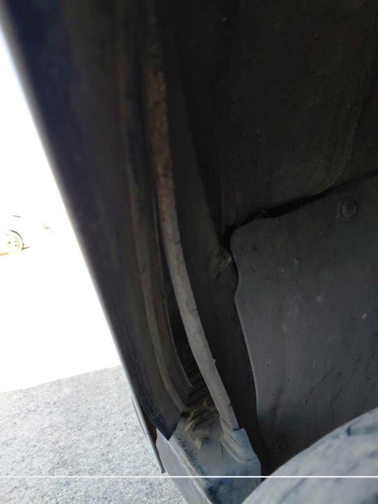 Nissan Urvan  2020 image