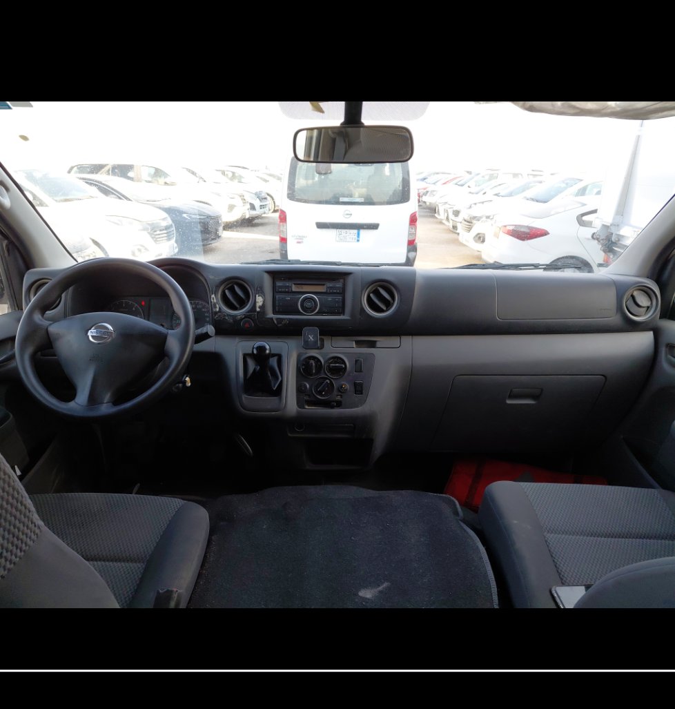 Nissan Urvan  2020 image