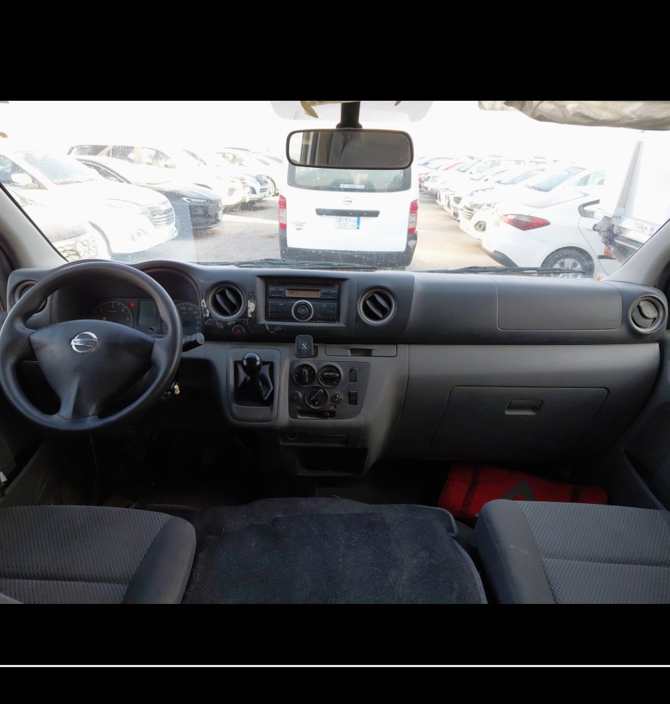 Nissan Urvan  2020 image