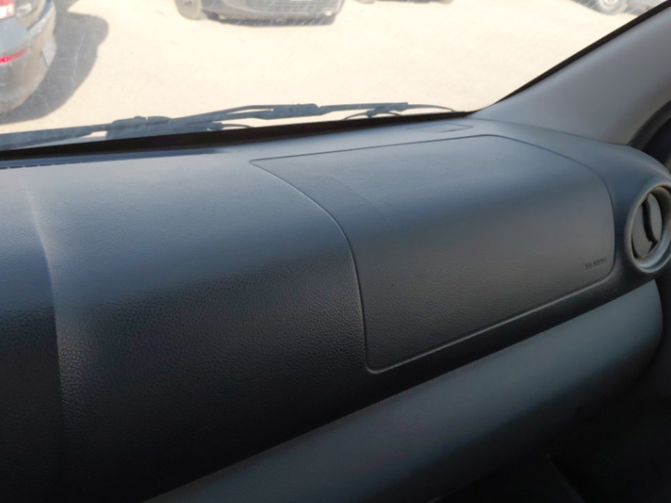 Nissan Urvan  2020 image