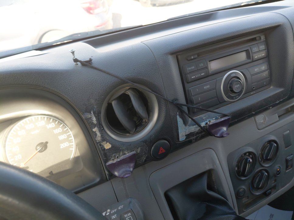 Nissan Urvan  2020 image