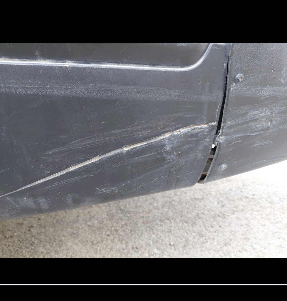 Nissan Urvan  2020 image