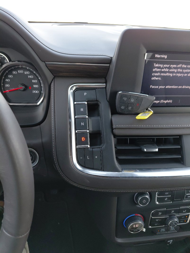 Chevrolet  Tahoe LS 2022 image