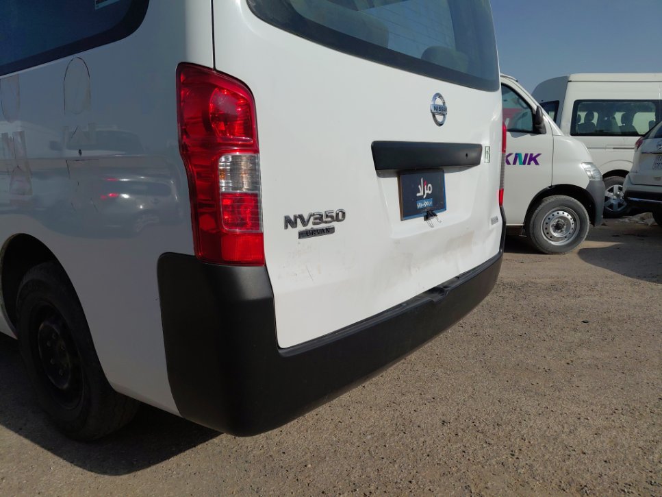 Nissan Urvan  2020 image