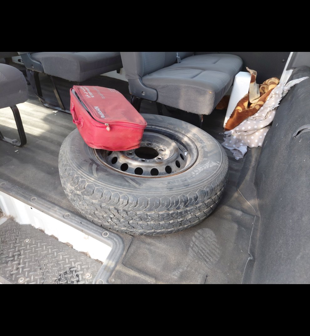 Nissan Urvan  2020 image