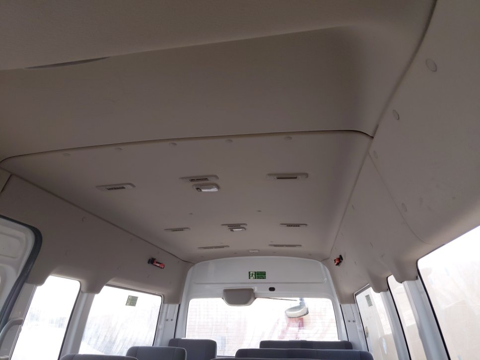 Nissan Urvan  2020 image