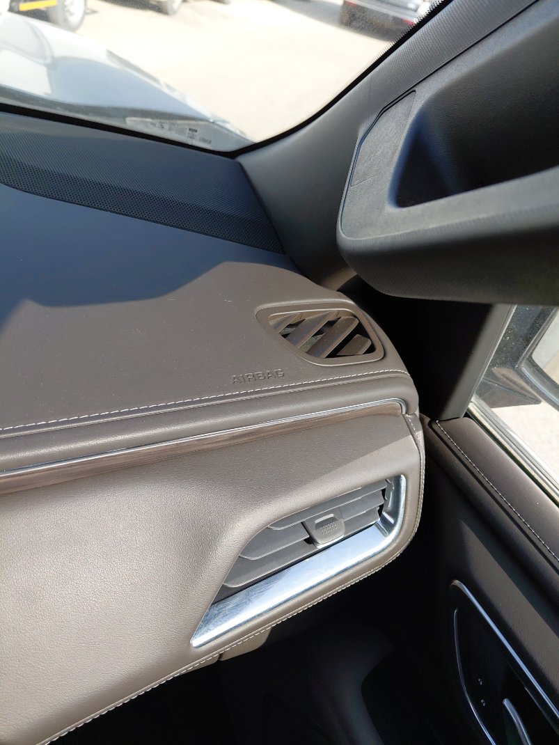 Chevrolet  Tahoe LS 2022 image