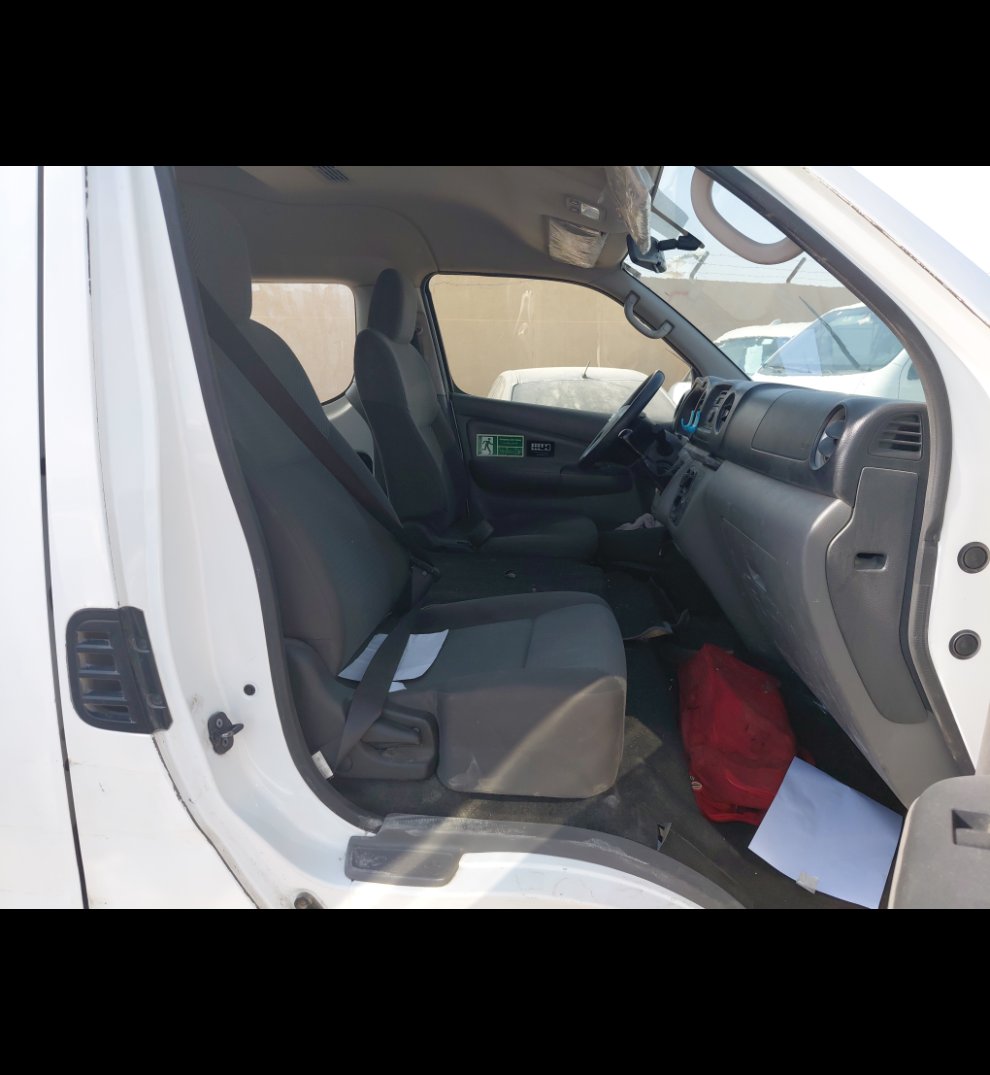 Nissan Urvan  2020 image