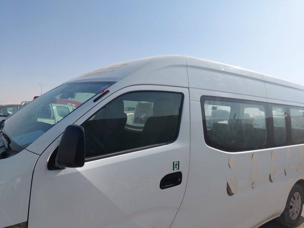 Nissan Urvan  2020 image