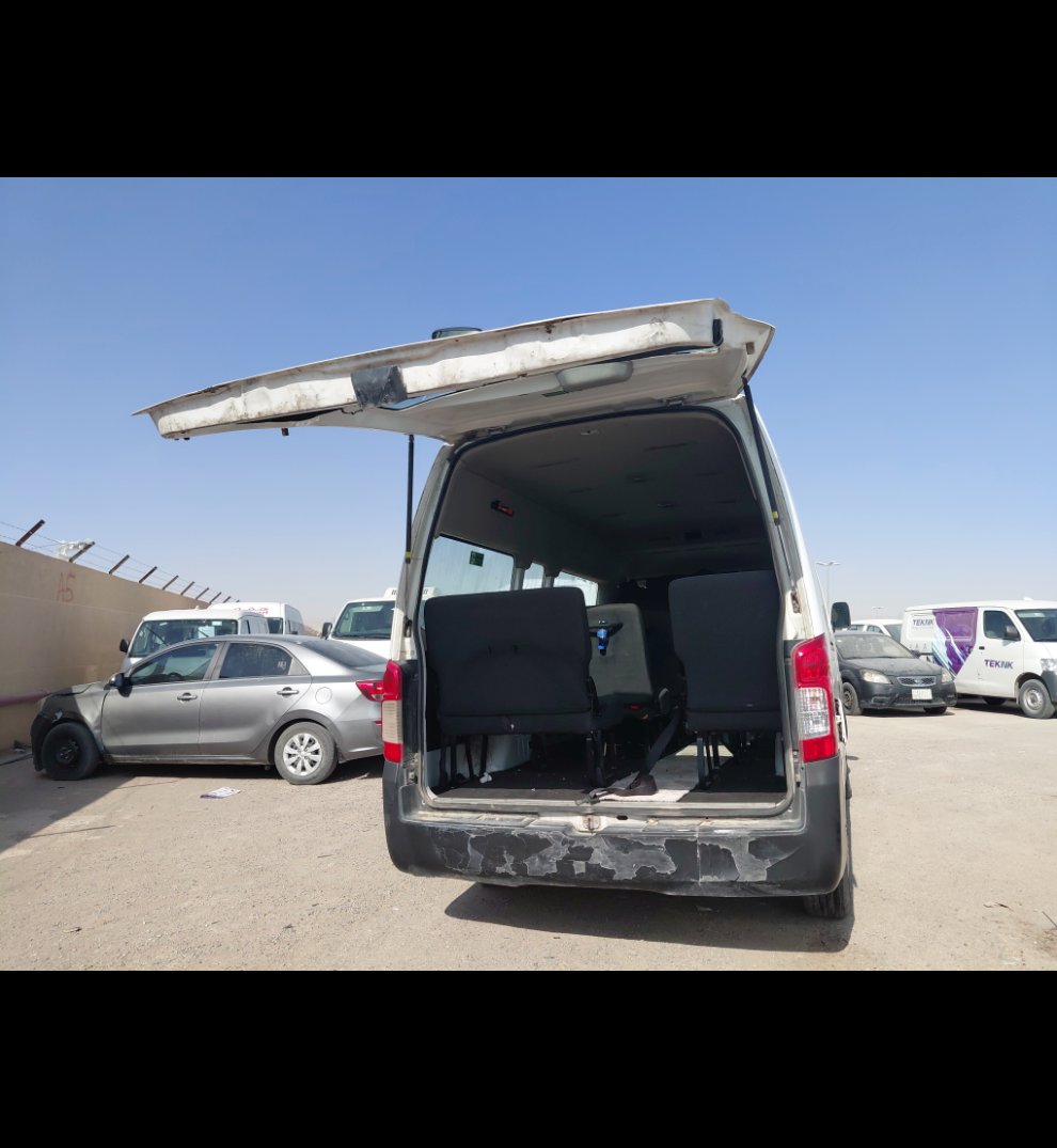 Nissan Urvan  2020 image