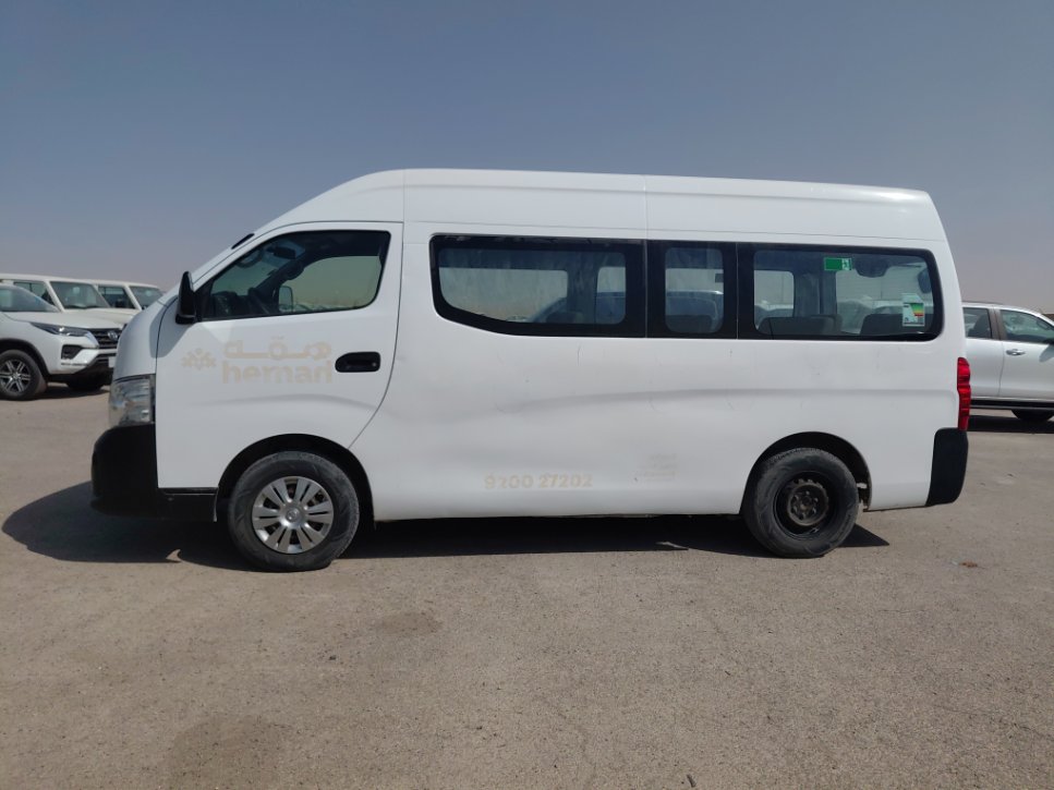 Nissan Urvan  2020 image