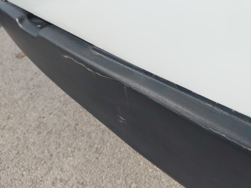 Nissan Urvan  2020 image