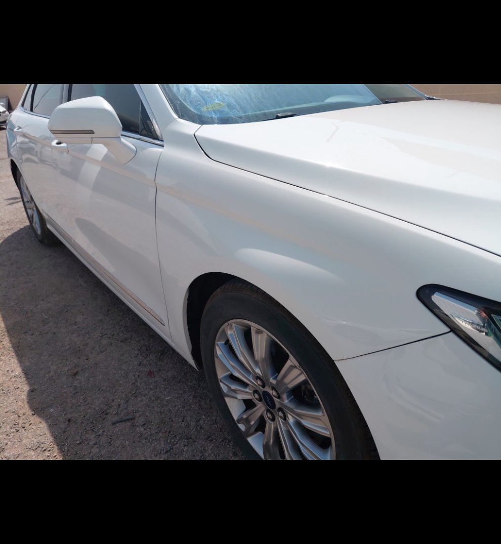 Ford Taurus  2022 image