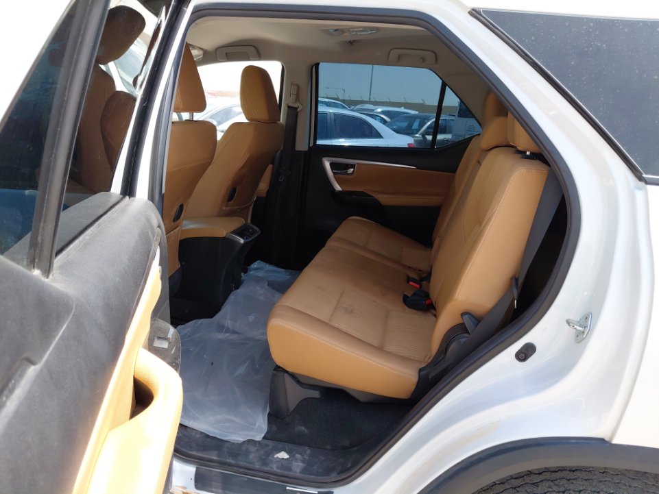 Toyota Fortuner VX1 2023 image