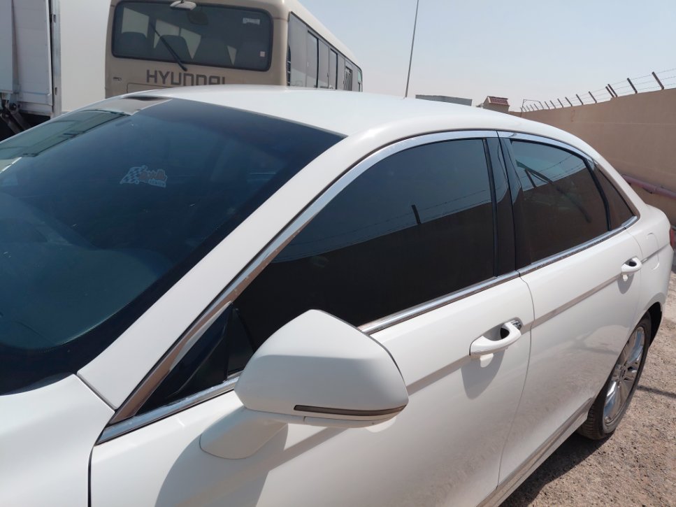 Ford Taurus  2022 image