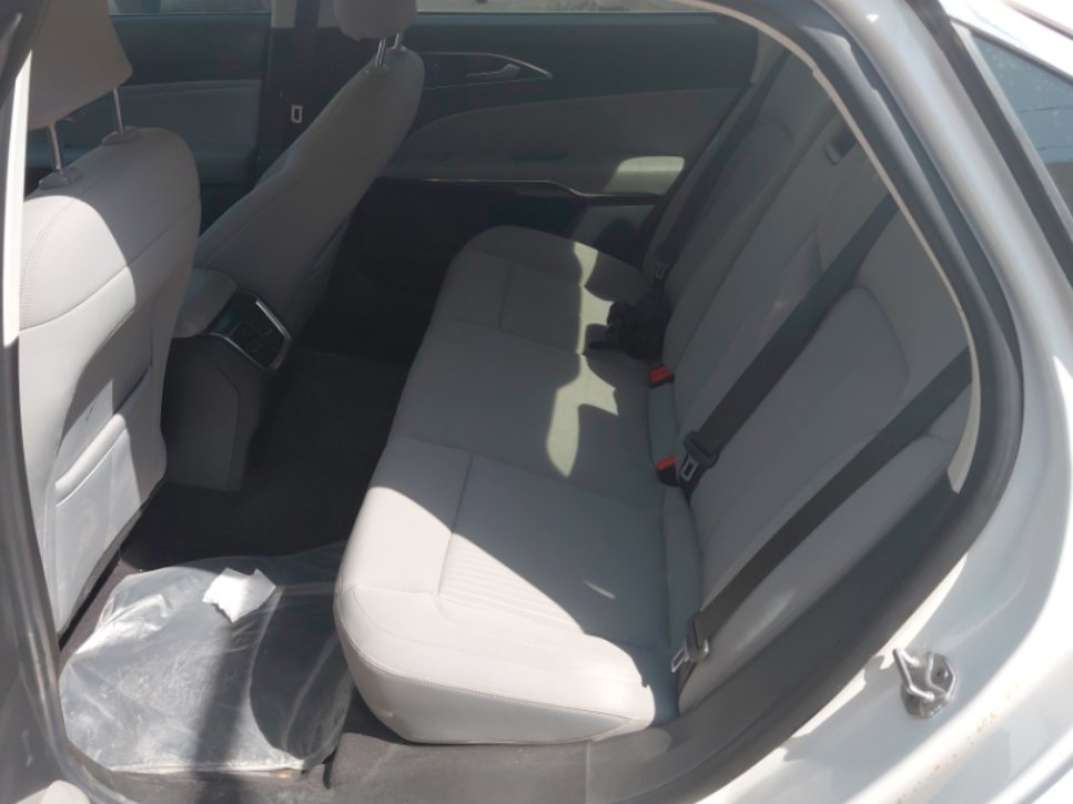 Ford Taurus  2022 image