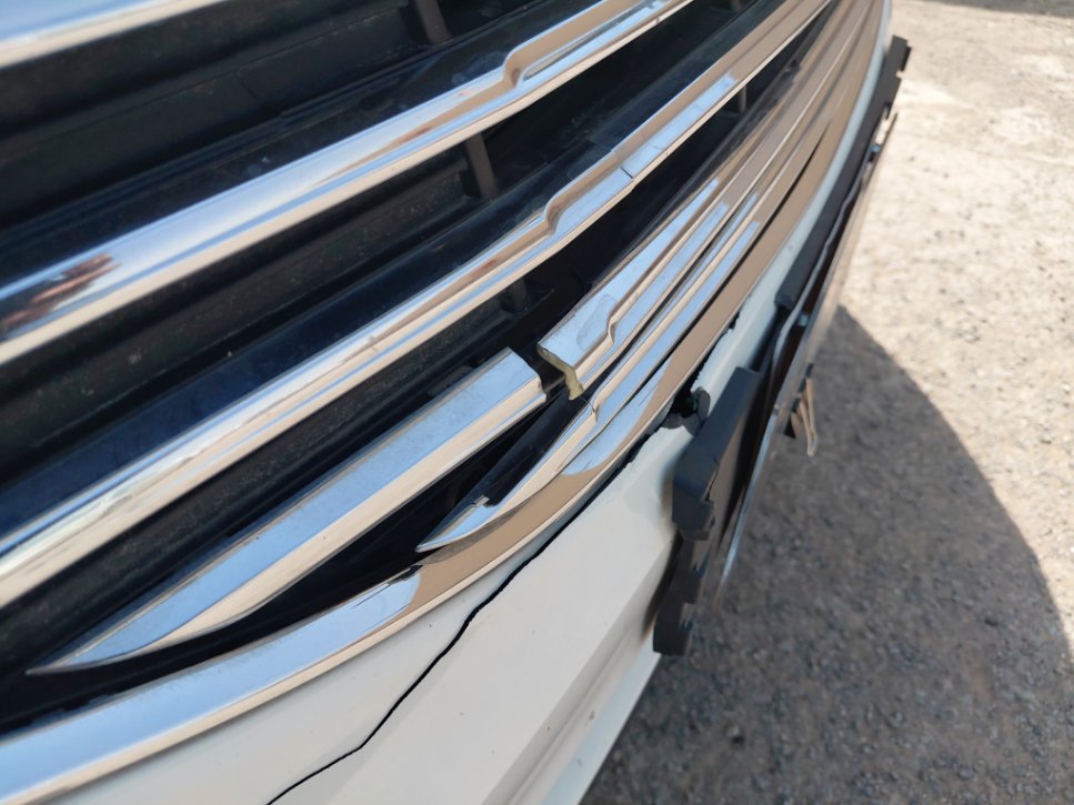 Ford Taurus  2022 image