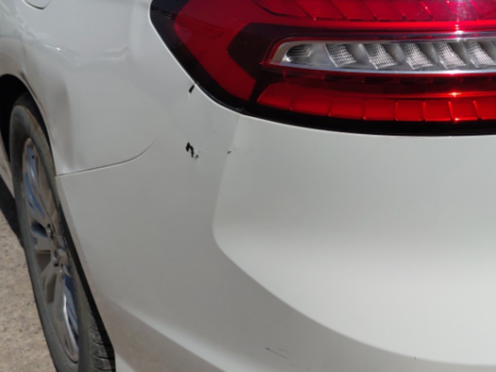 Ford Taurus  2022 image