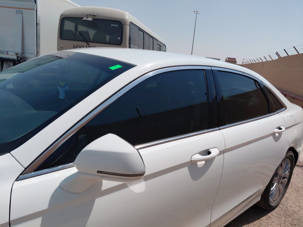 Ford Taurus  2022 image