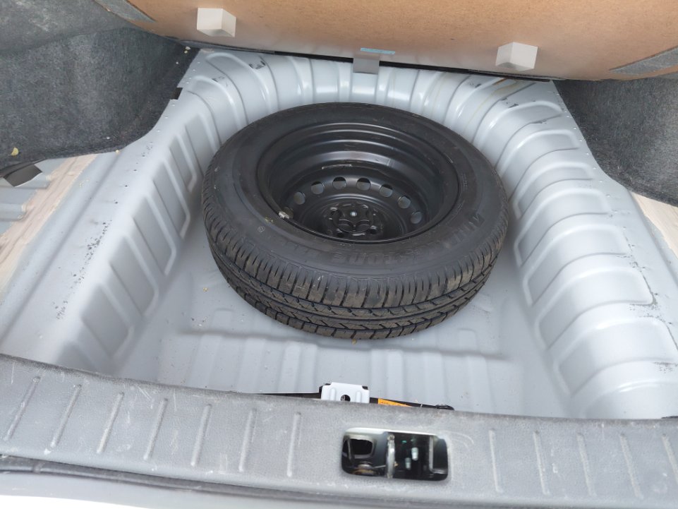 Nissan Sunny  2019 image