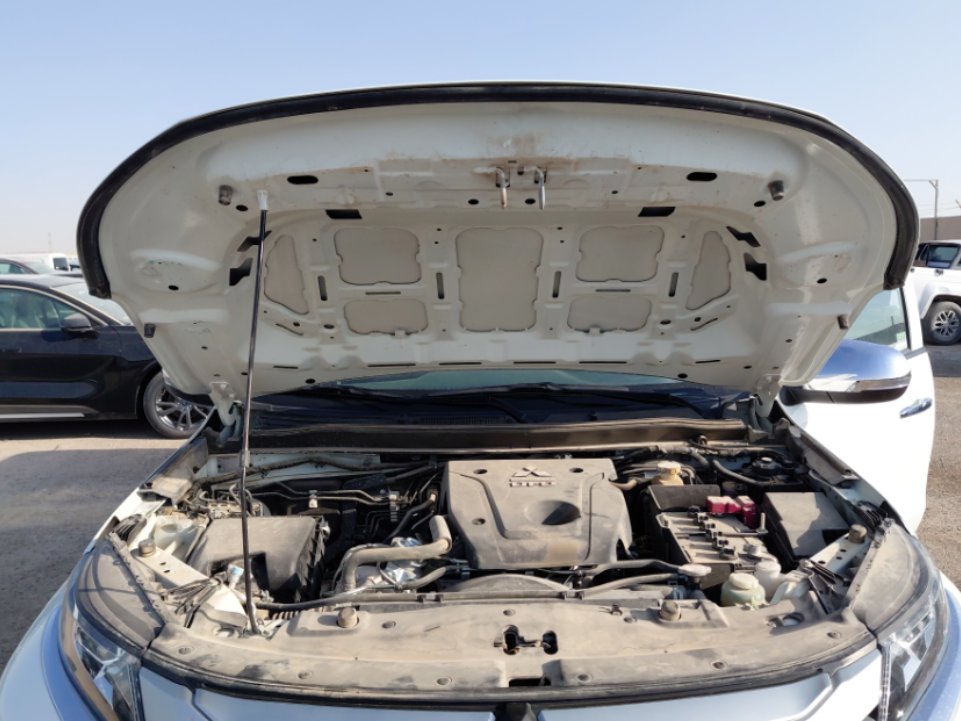 ميتسوبيشي L200 4x4 2023 image