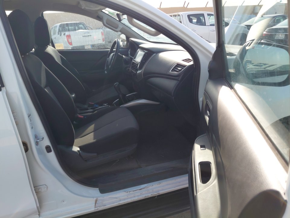 ميتسوبيشي L200 4x4 2023 image