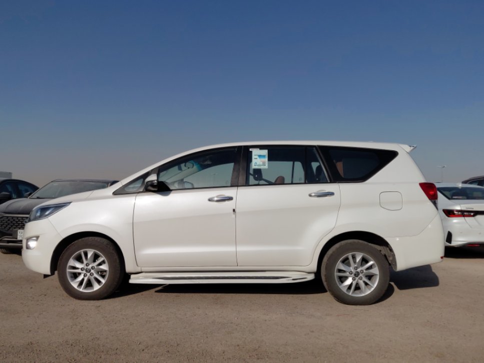 Toyota Innova  2022 image