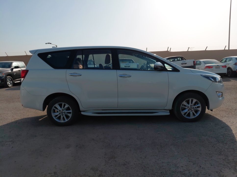 Toyota Innova  2022 image