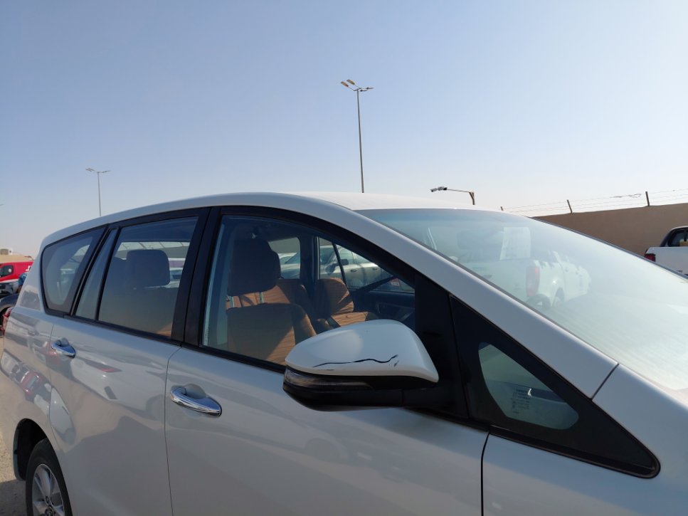 Toyota Innova  2022 image