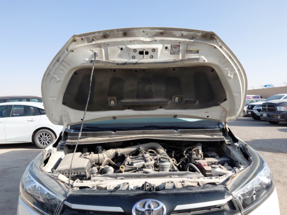 Toyota Innova  2022 image