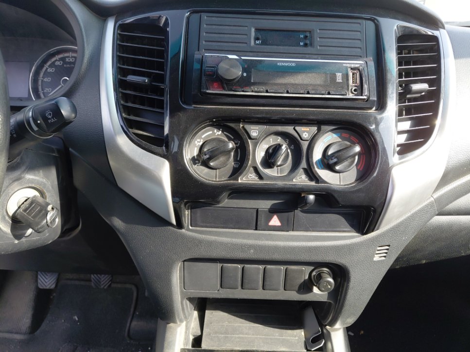 ميتسوبيشي L200 4x4 2022 image