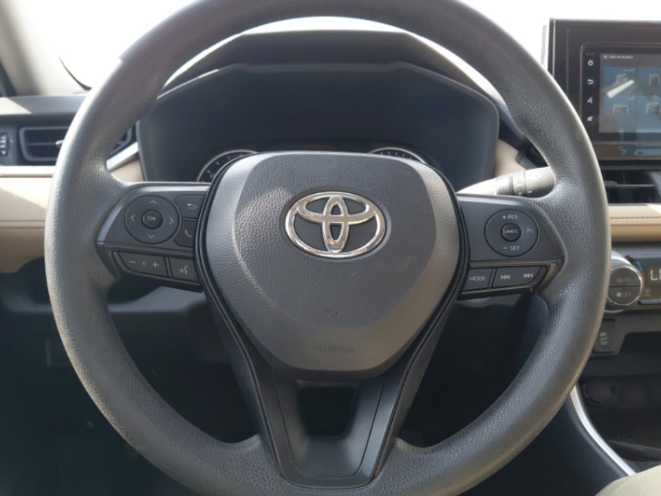 Toyota RAV4  2022 image
