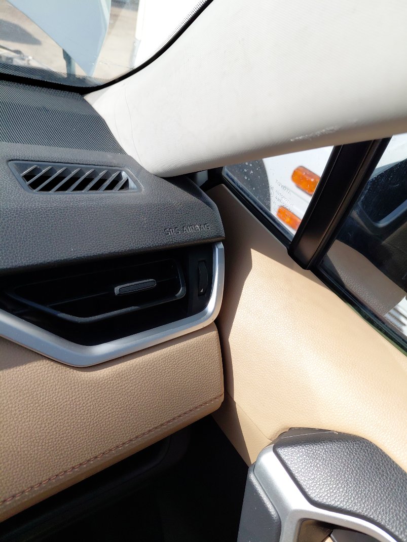 Toyota RAV4  2022 image