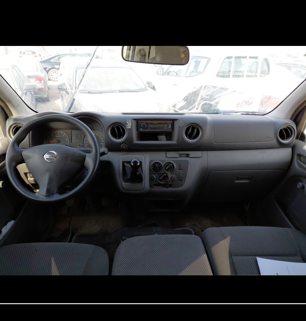 Nissan Urvan  2021 image