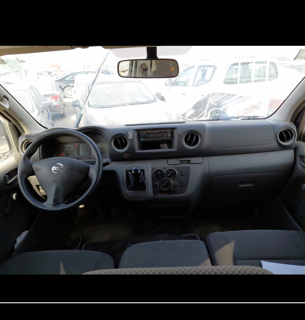 Nissan Urvan  2021 image