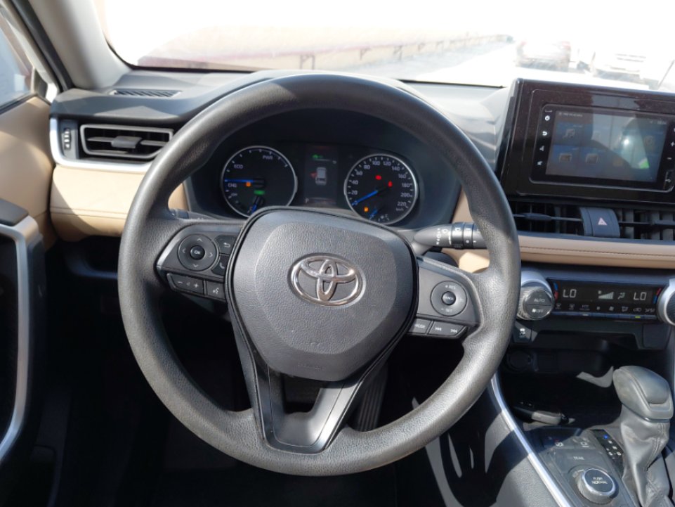 Toyota RAV4  2022 image