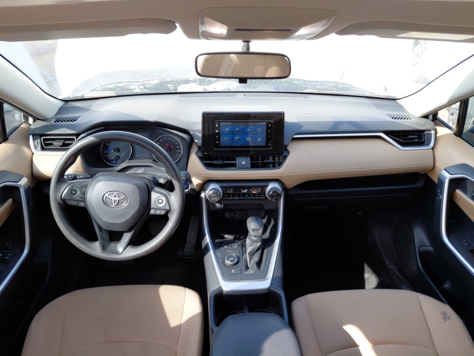 Toyota RAV4  2022 image