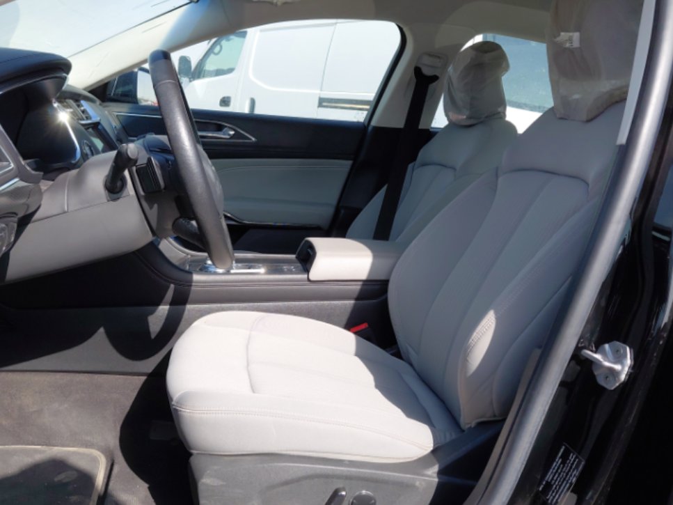 Ford Taurus  2022 image