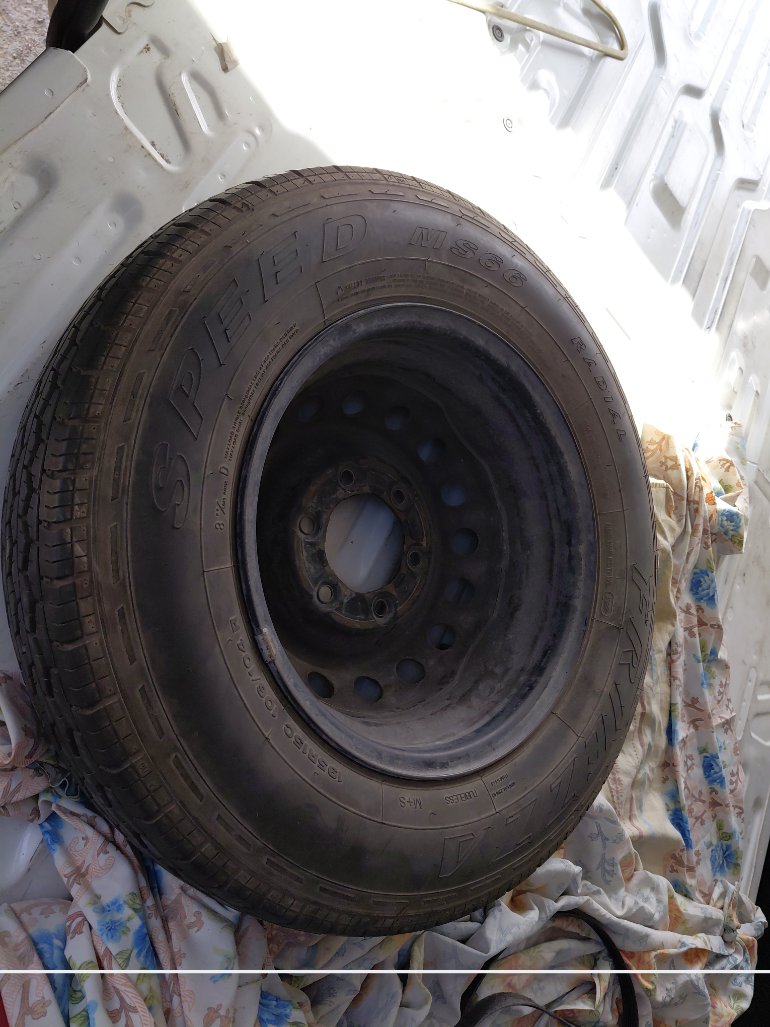 Nissan Urvan  2021 image