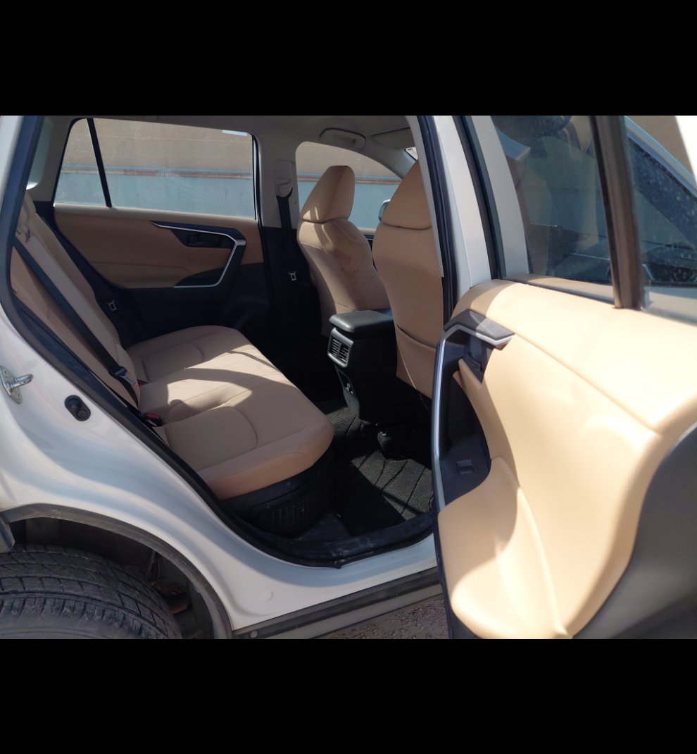 Toyota RAV4  2022 image