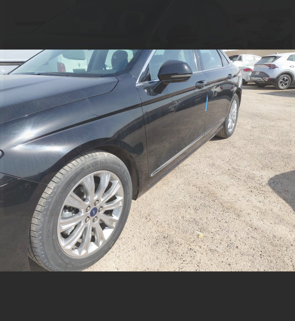 Ford Taurus  2022 image