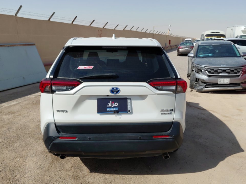 Toyota RAV4  2022 image