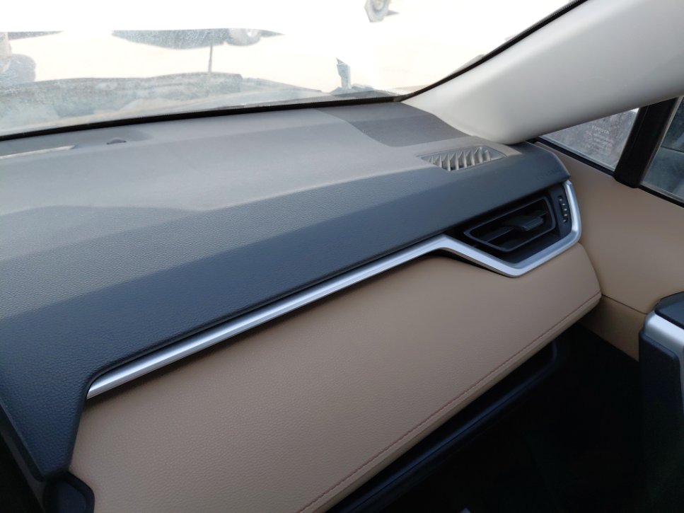 Toyota RAV4  2022 image