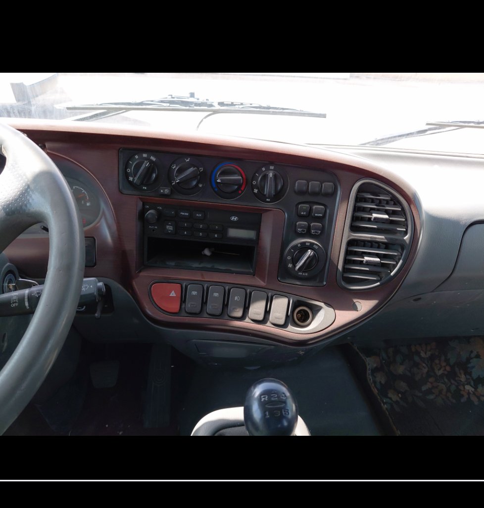 Hyundai County  2016 image