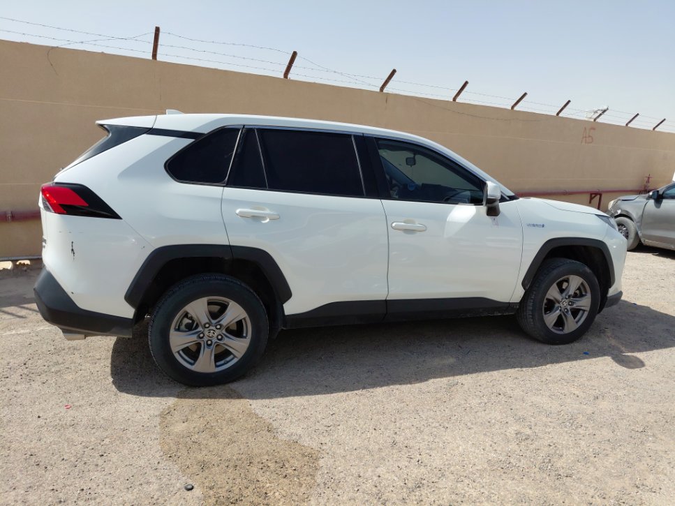 Toyota RAV4  2022 image